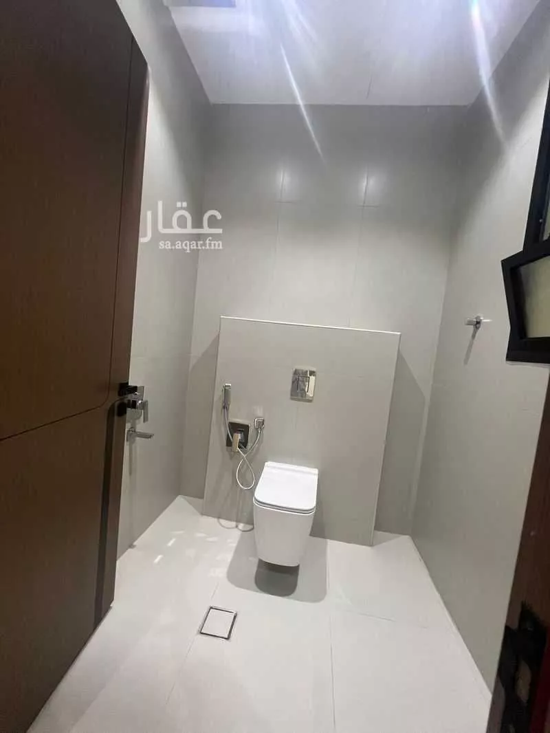 8 bedroom villa in Al Rimal 22
