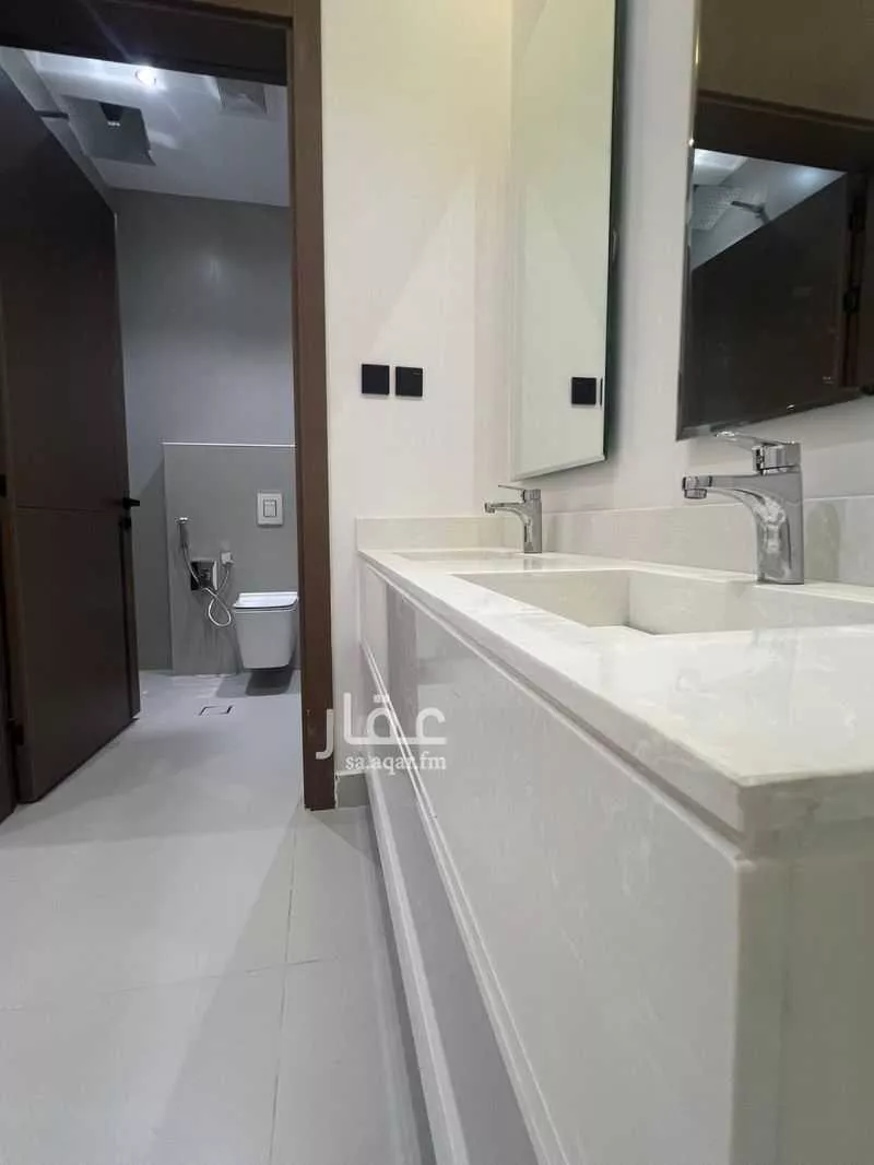 8 bedroom villa in Al Rimal 4