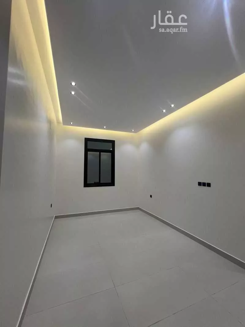 8 bedroom villa in Al Rimal 5