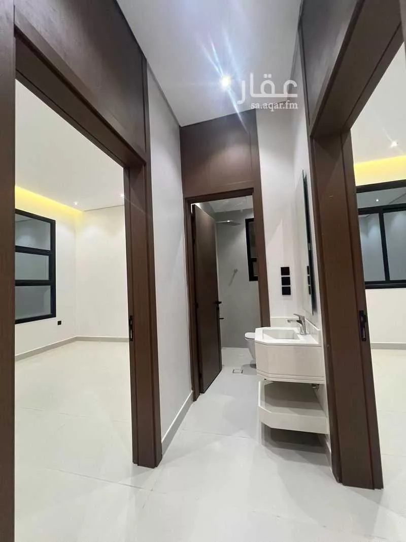 8 bedroom villa in Al Rimal 8
