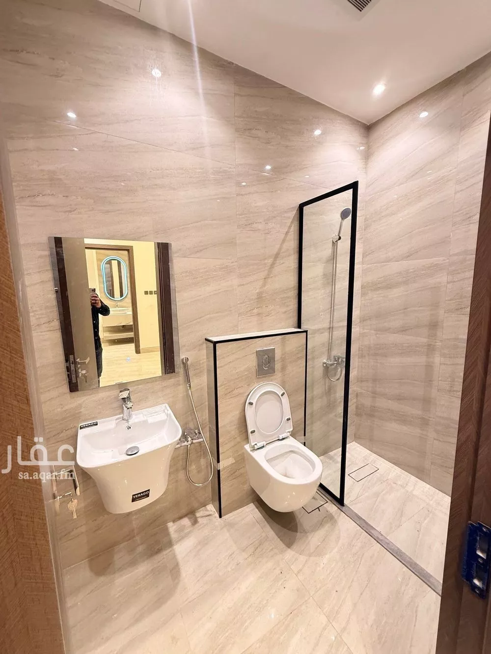 5 bedroom villa in Al Rimal 2