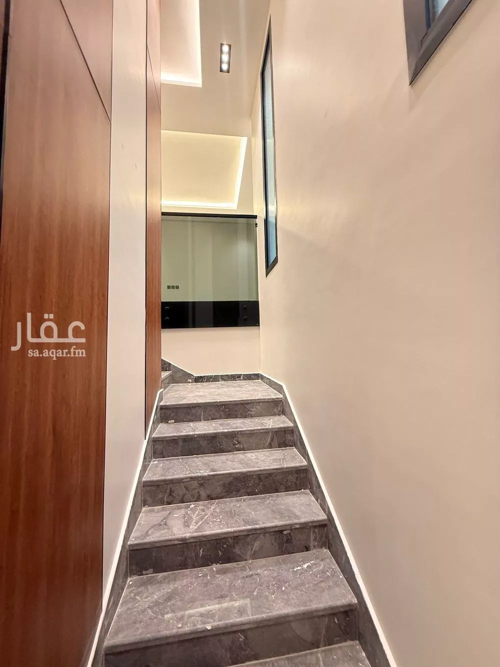5 bedroom villa in Al Rimal 4
