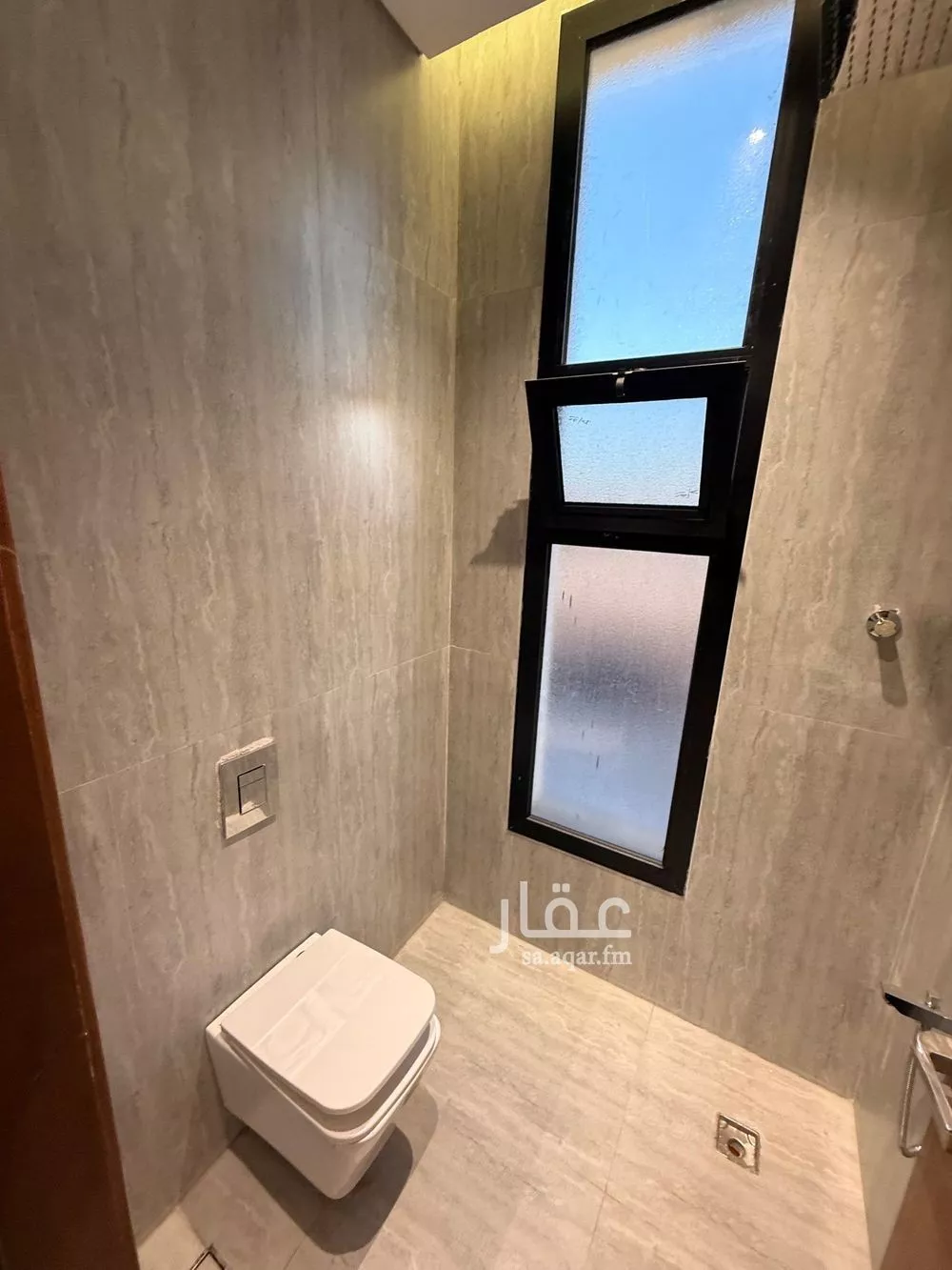 5 bedroom villa in Al Rimal 7