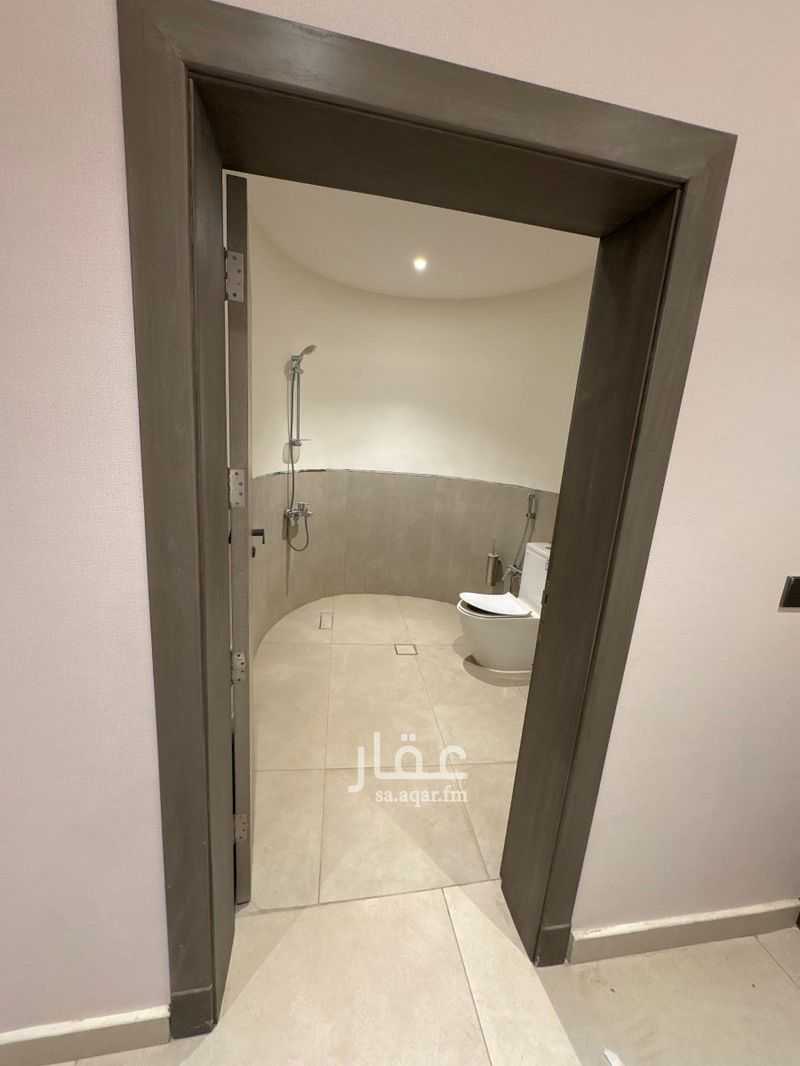 5 bedroom villa in Al Rabwa, Riyadh 10