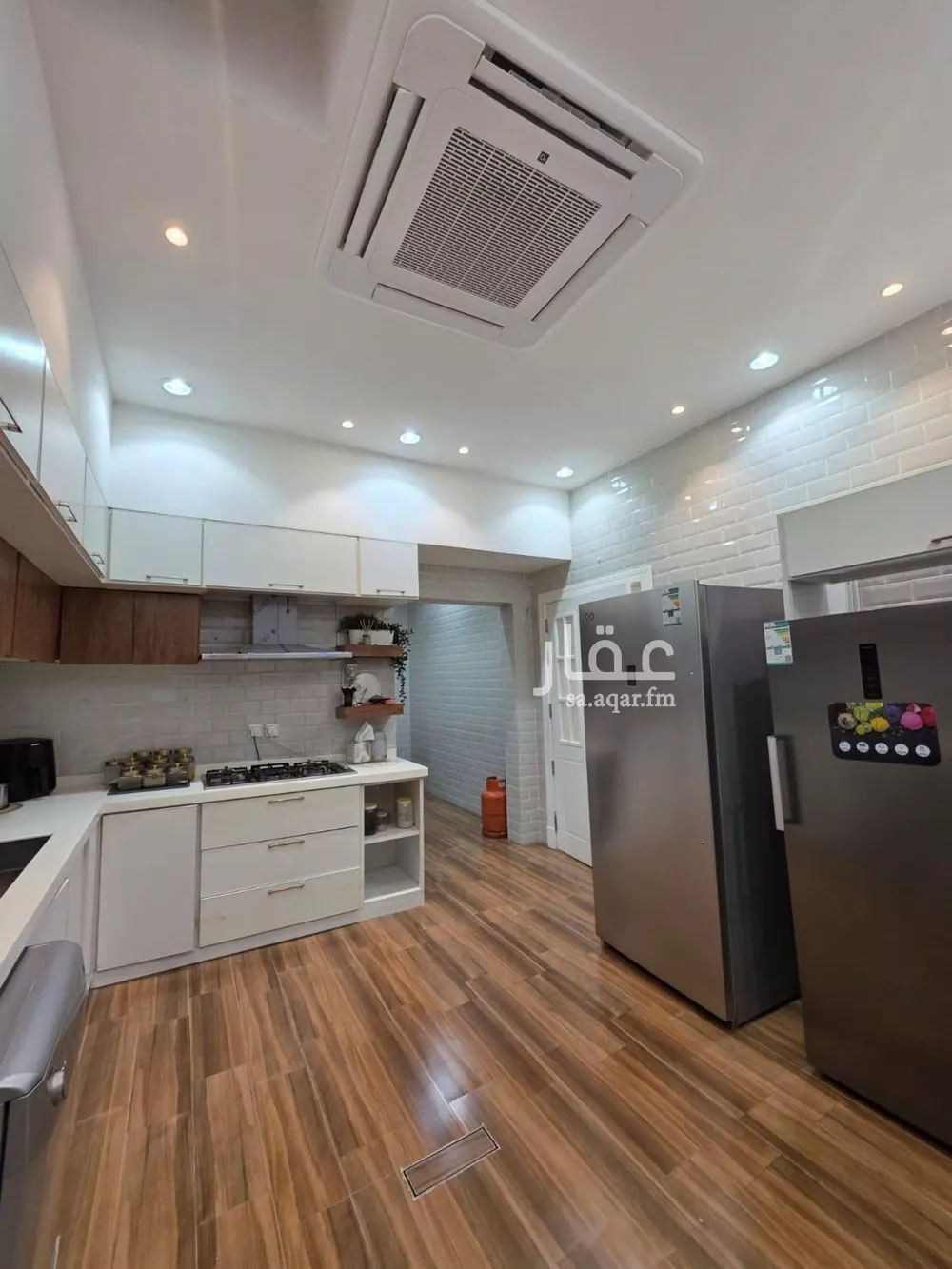 5 bedroom villa in Al Munsiyah 11