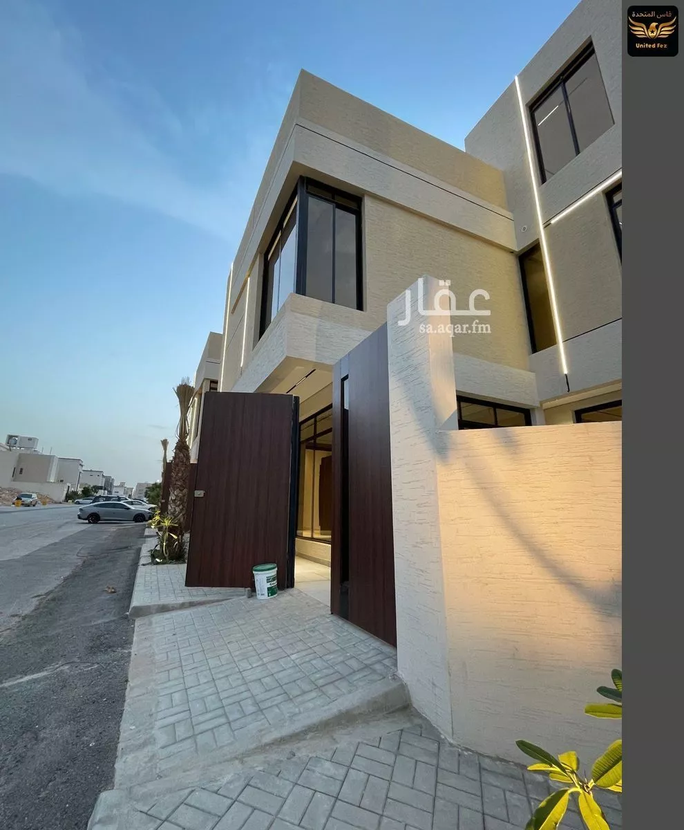 5 bedroom villa in Al Mahdiyyah 8