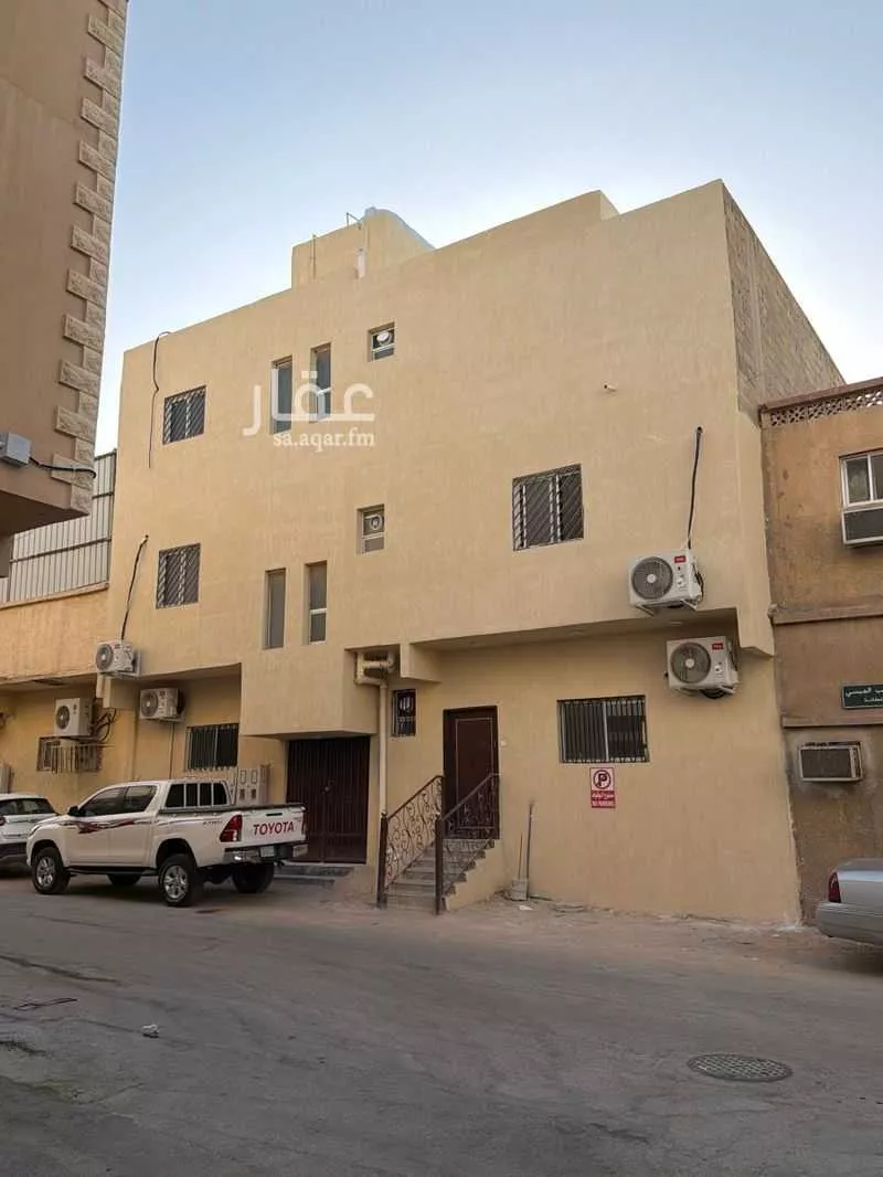 عقار 12 غرف في سلطانة، الرياض 28