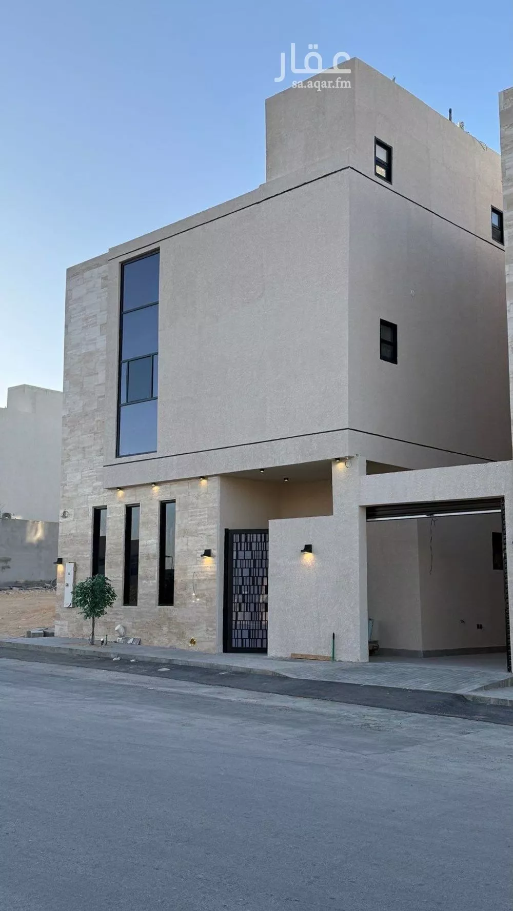 6 bedroom villa in Al Mahdiyyah 2
