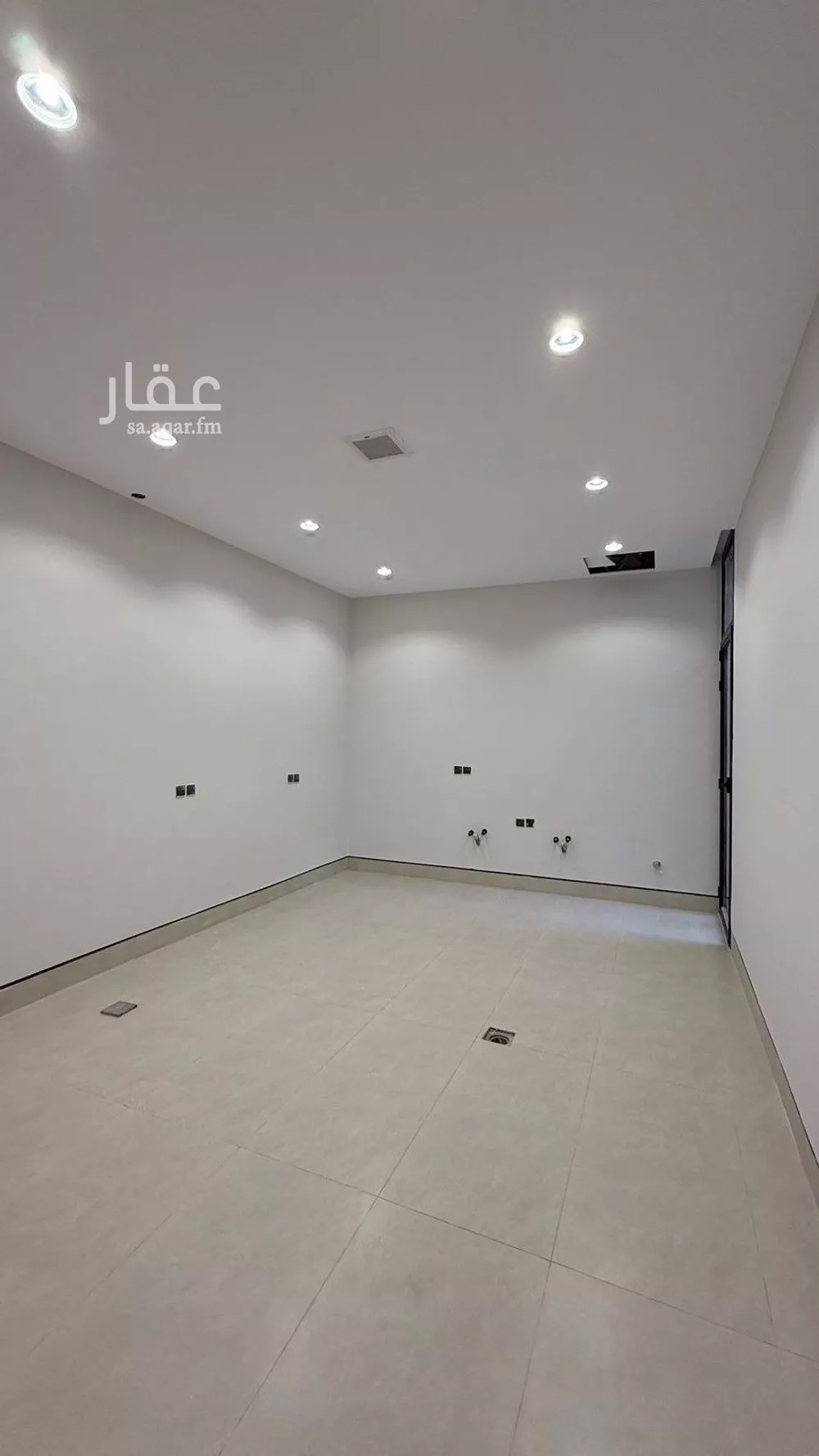 6 bedroom villa in Al Mahdiyyah 14