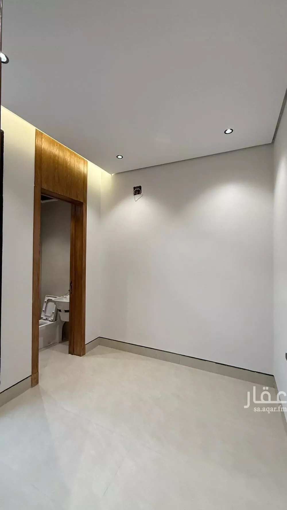 6 bedroom villa in Al Mahdiyyah 25