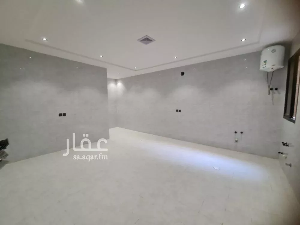4 bedroom villa in Okaz 6