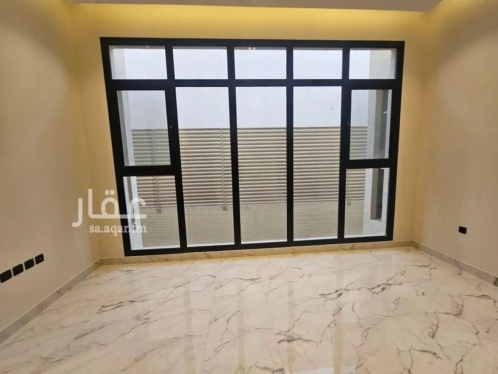 فيلا 5 غرف في النرجس 5
