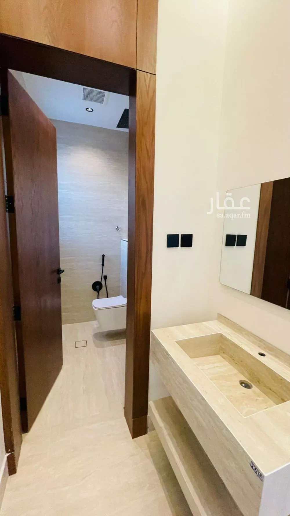 5 bedroom villa in Al Uraija Al Gharbiyah 8
