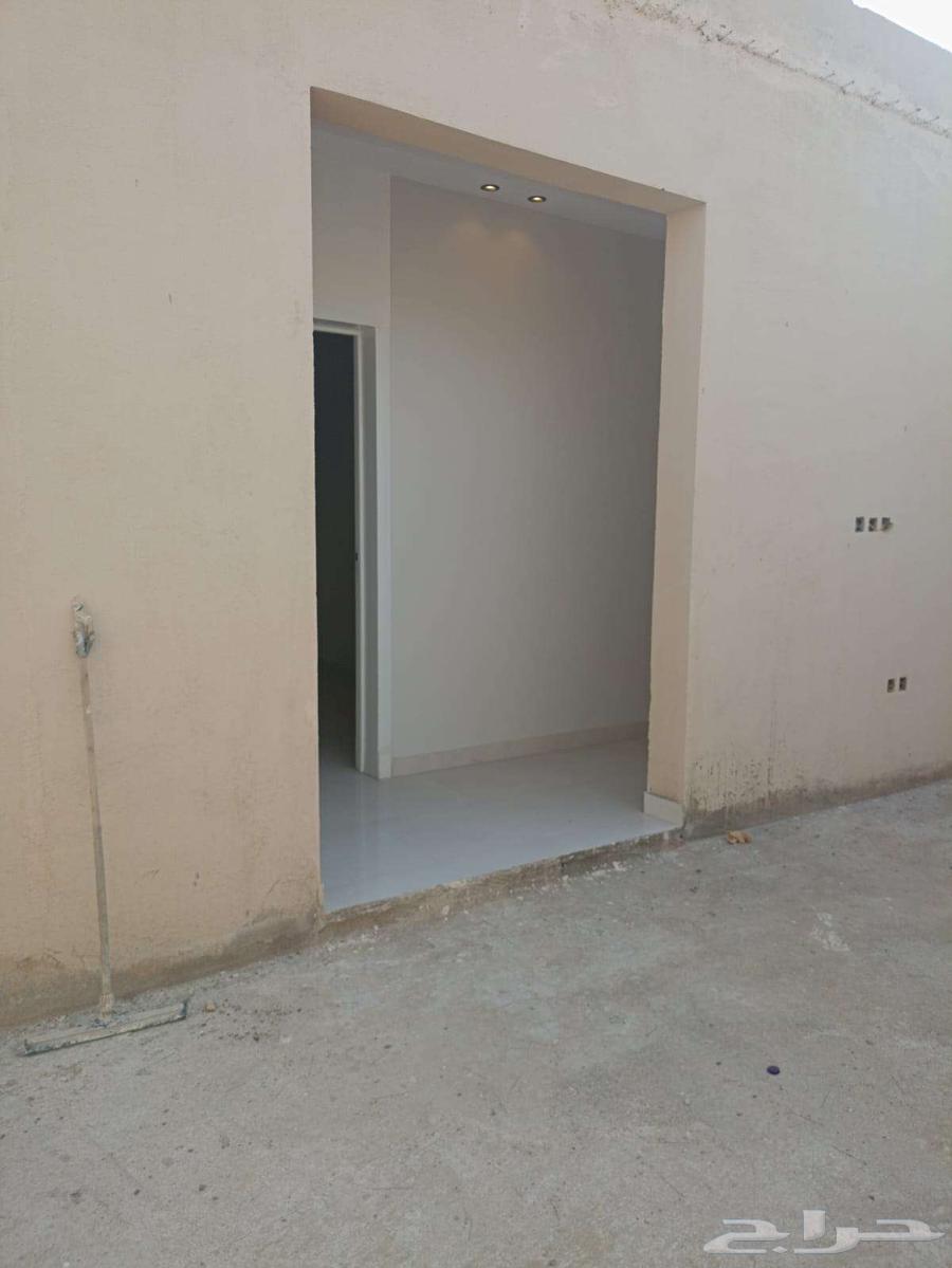 شقة 1 غرف في البيان 11