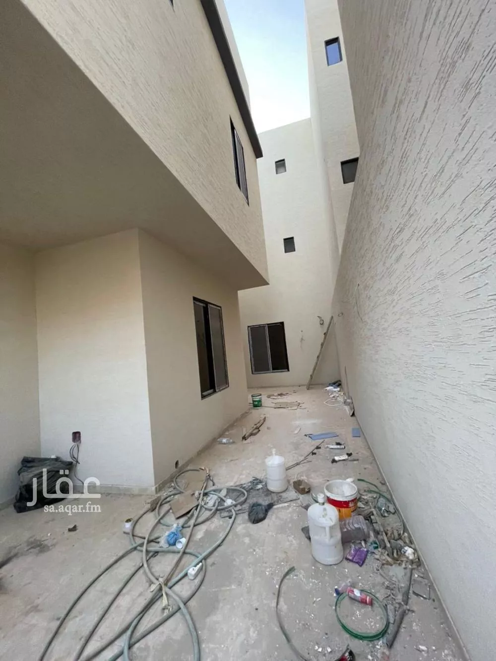 6 bedroom villa in Al Mahdiyyah 3