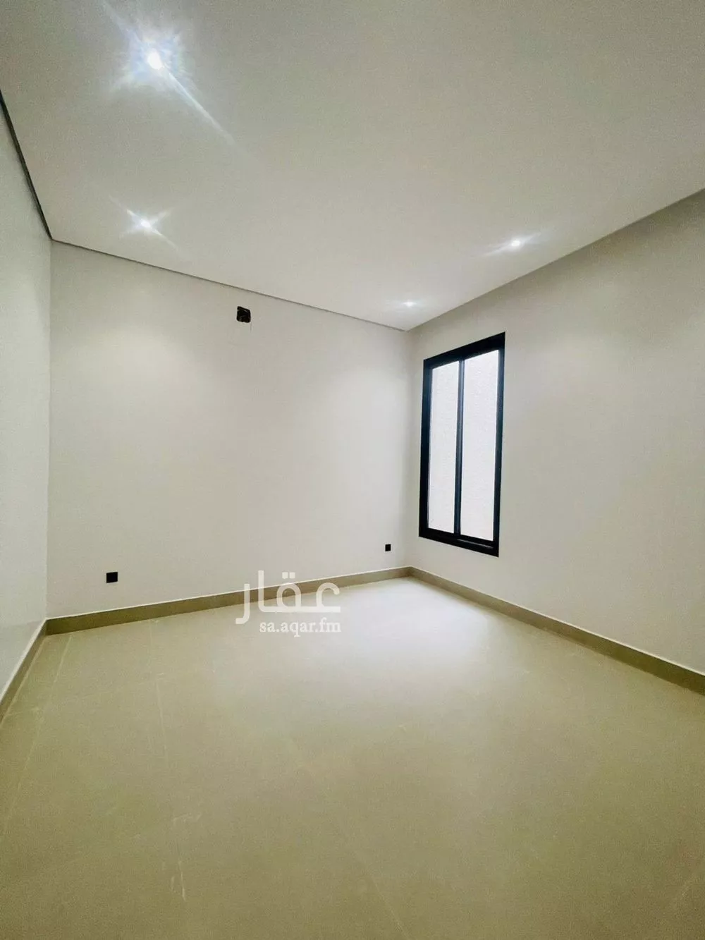 4 bedroom villa in Al Maizilah 13
