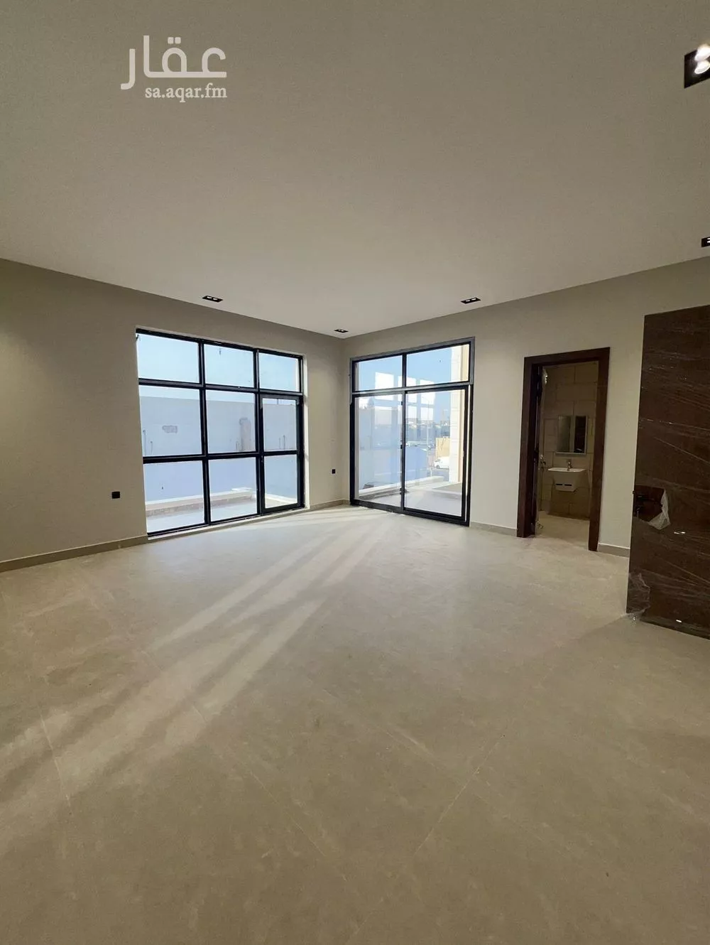 5 bedroom villa in Al Rimal 12