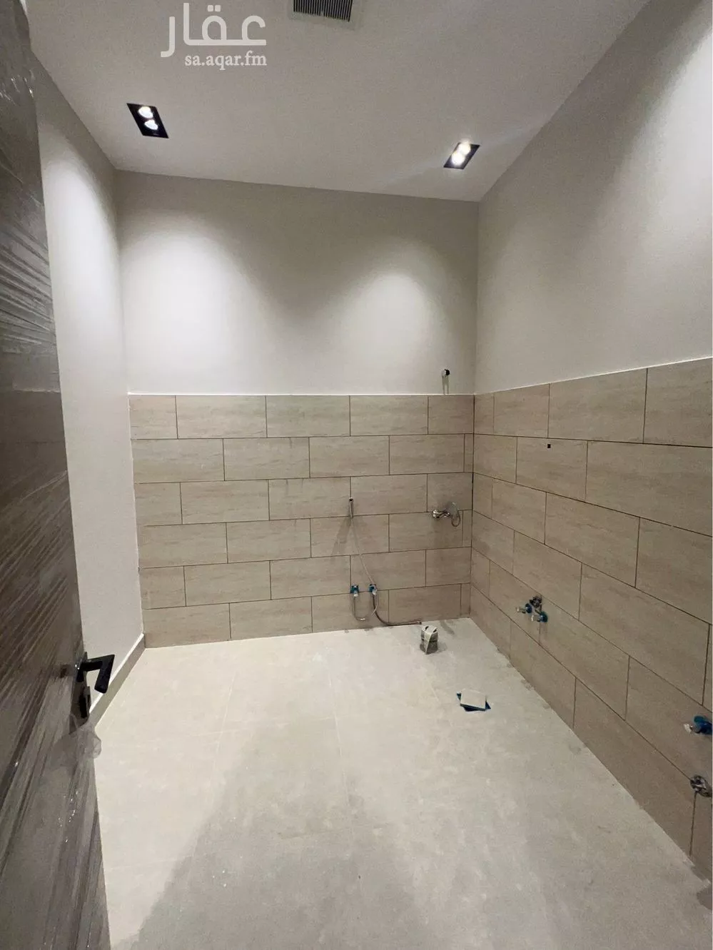 5 bedroom villa in Al Rimal 7