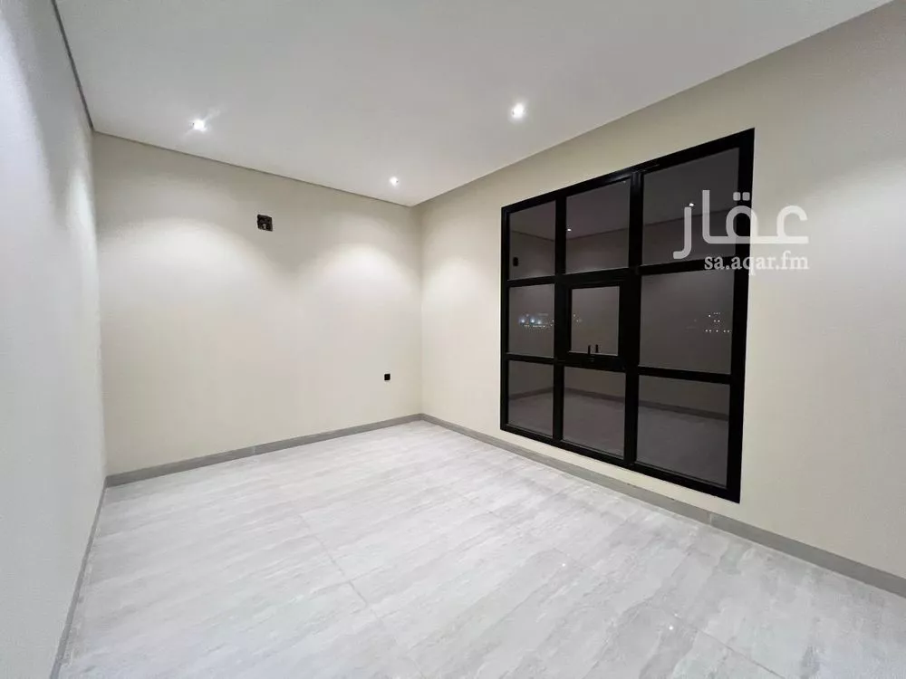 فيلا 4 غرف في الجنادرية 12