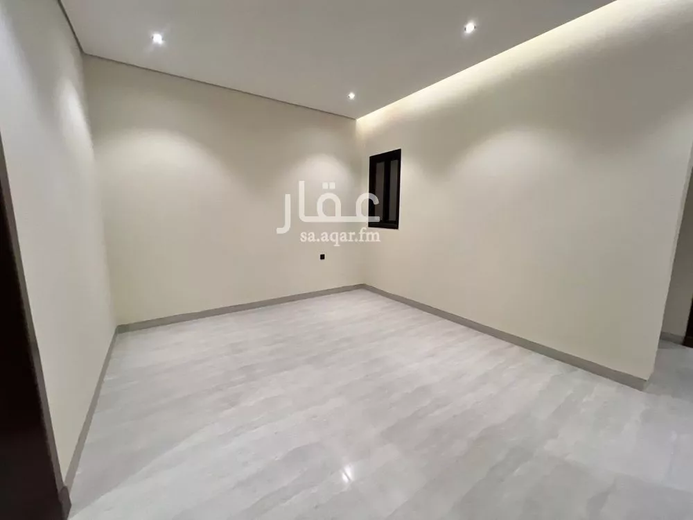 فيلا 4 غرف في الجنادرية 19