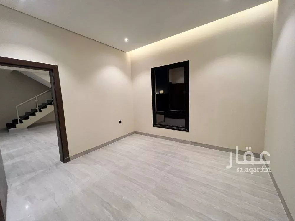 فيلا 4 غرف في الجنادرية 7