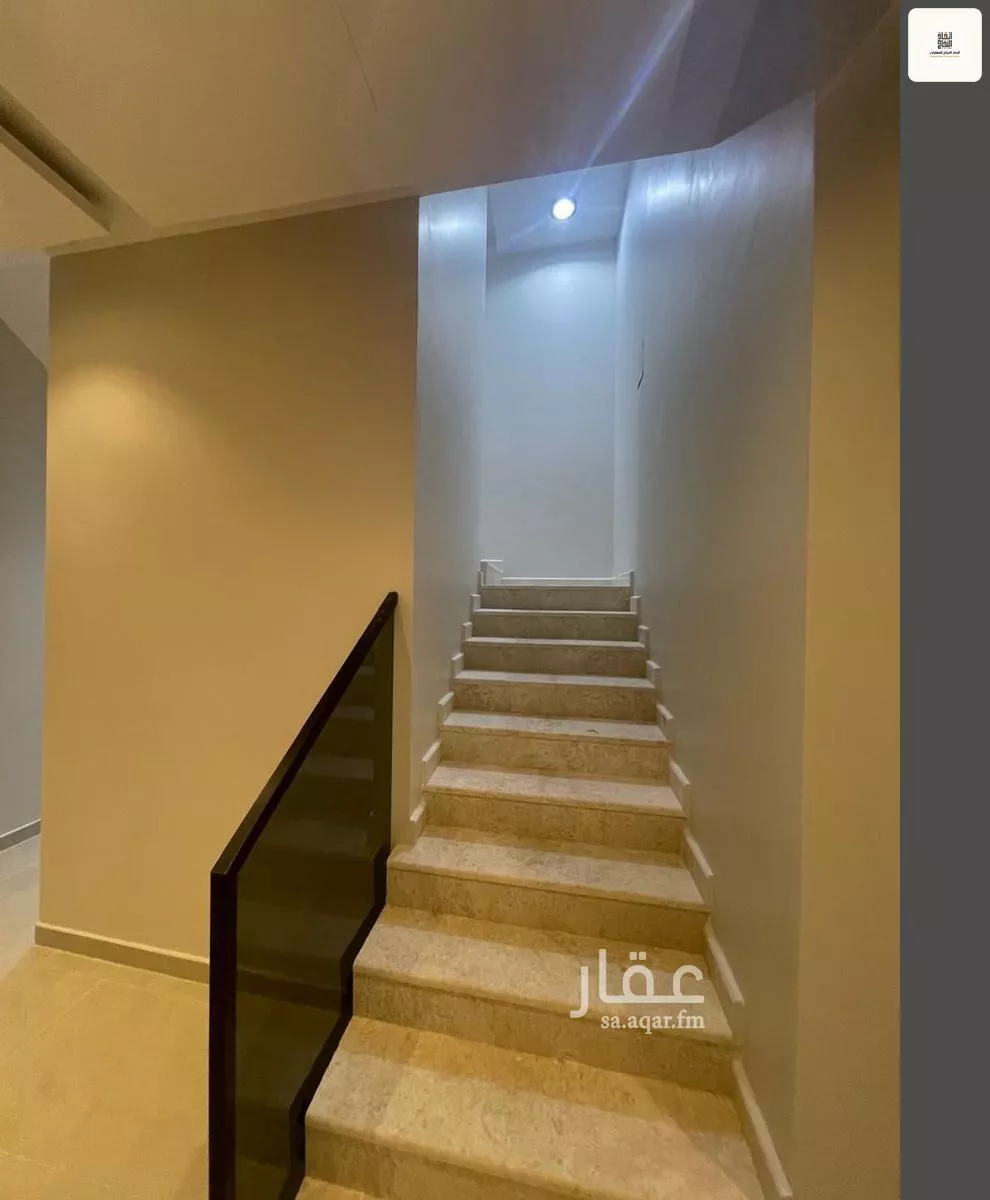 فيلا 4 غرف في الصفا 10