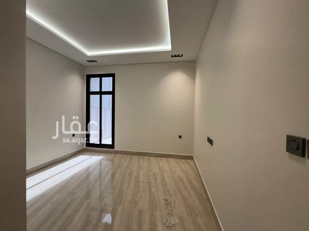 فيلا 5 غرف في الرمال 9