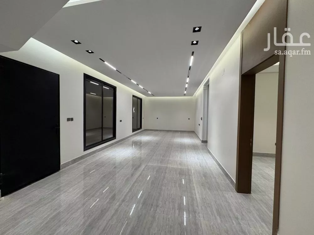 5 bedroom villa in Al Rimal 13