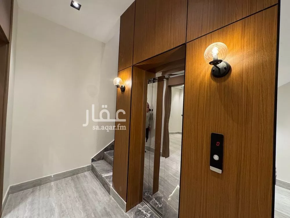 5 bedroom villa in Al Rimal 8