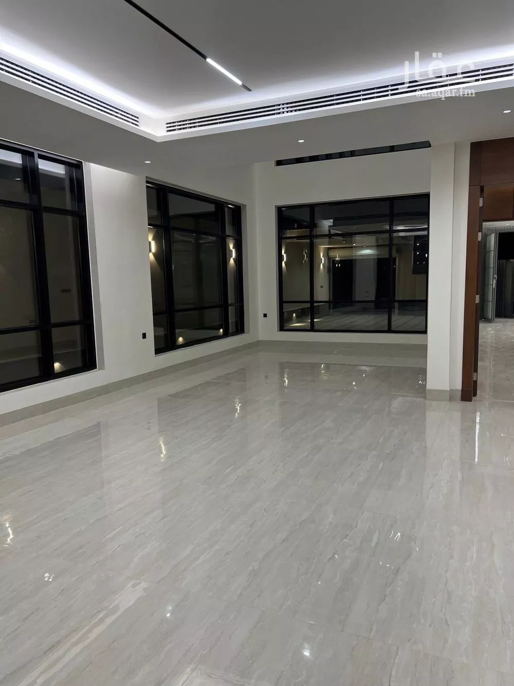 6 bedroom villa in Al Mahdiyyah 13