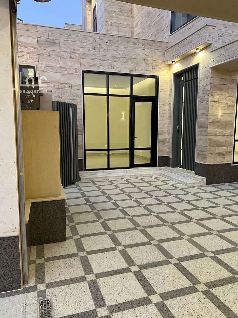 6 bedroom villa in Al Mahdiyyah 3