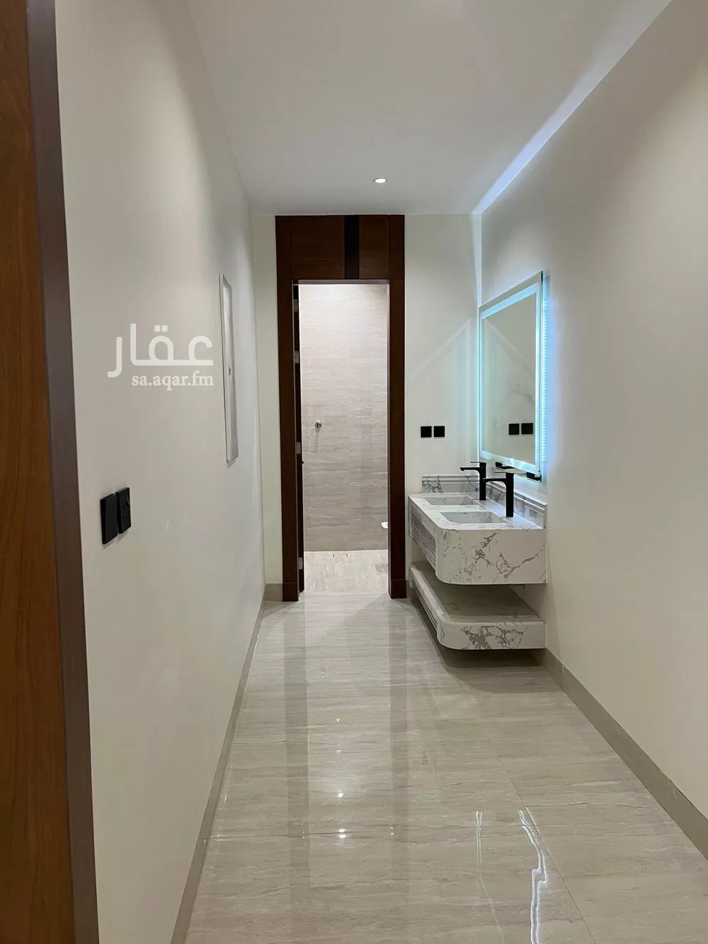 6 bedroom villa in Al Mahdiyyah 8