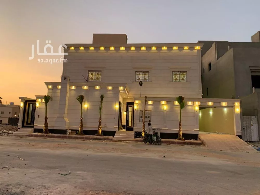 5 bedroom villa in Al Mahdiyyah 2