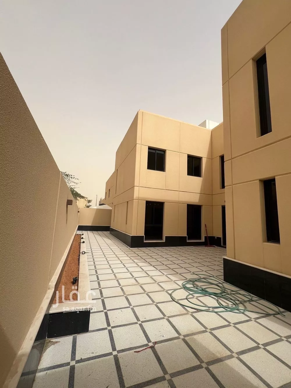 فيلا 6 غرف في سدرة 4