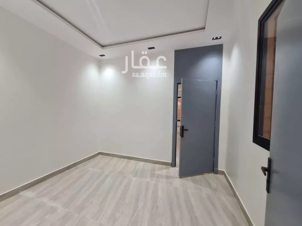 5 bedroom villa in Badr 4