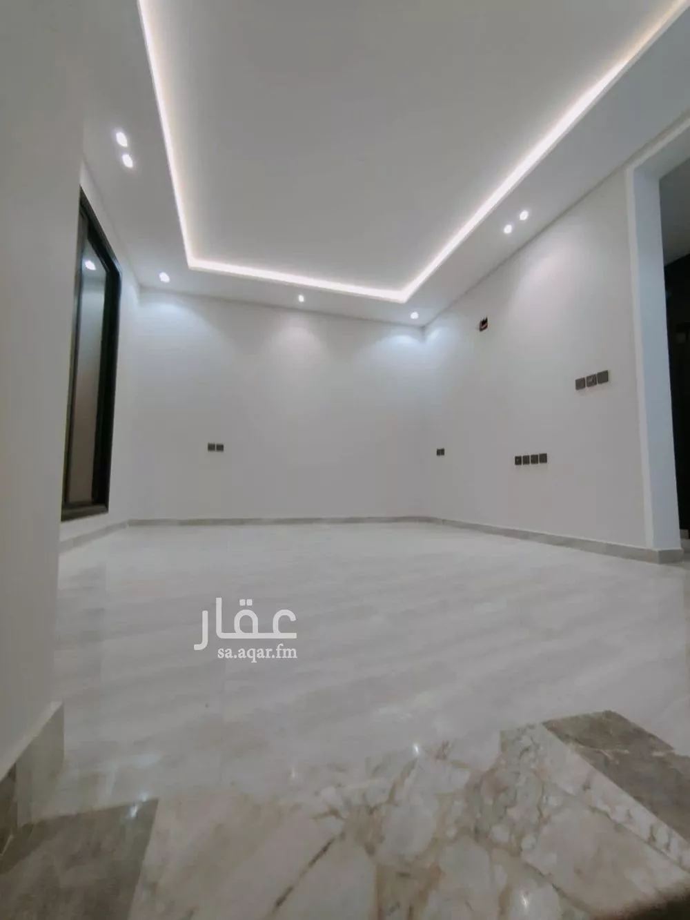 فيلا 7 غرف في الرمال 3