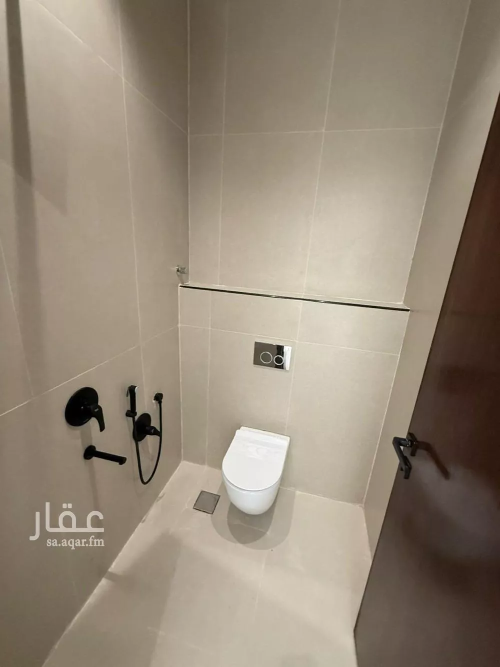 فيلا 7 غرف في الرمال 20