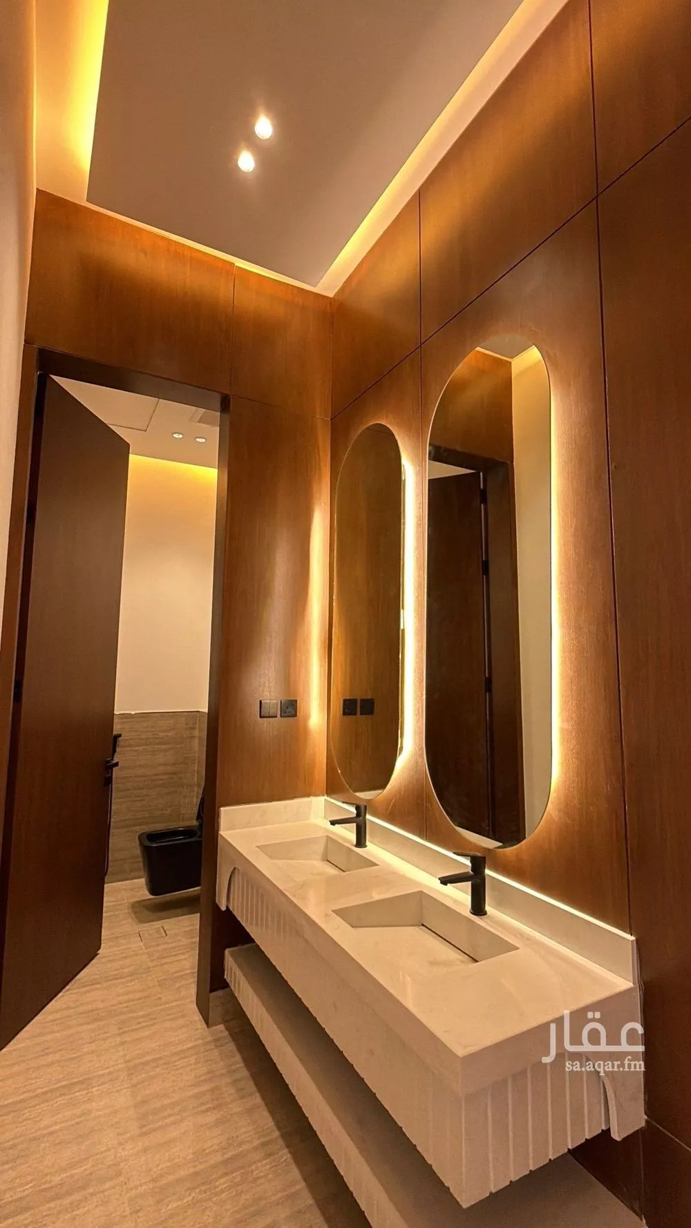 5 bedroom villa in Al Mahdiyyah 5