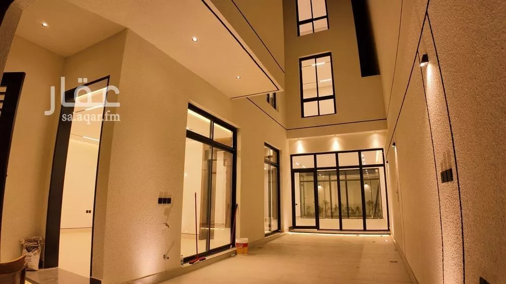 5 bedroom villa in Al Mahdiyyah 11