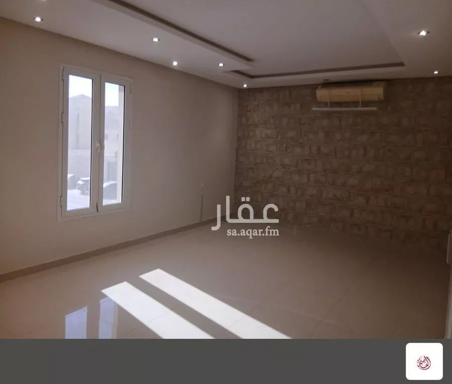 فيلا 4 غرف في لبن 17