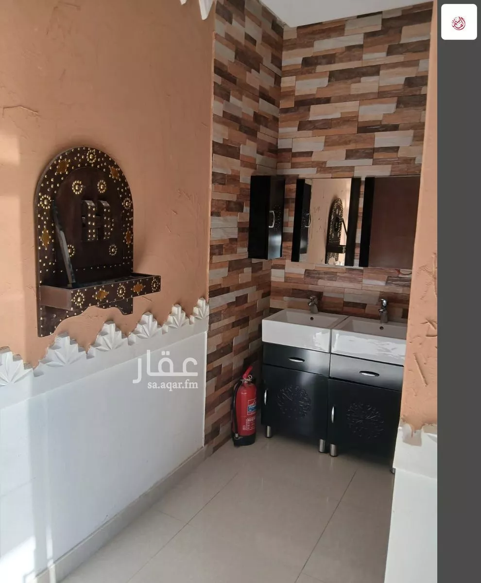 فيلا 4 غرف في لبن 18