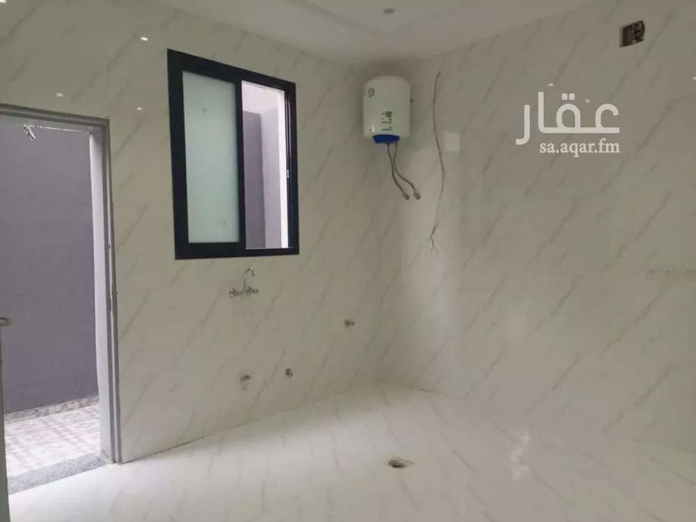 فيلا 5 غرف في الرمال 4