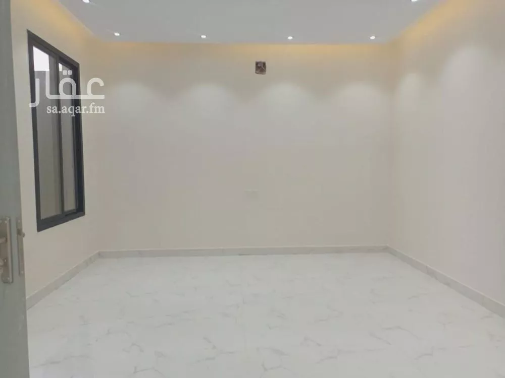فيلا 5 غرف في الرمال 8