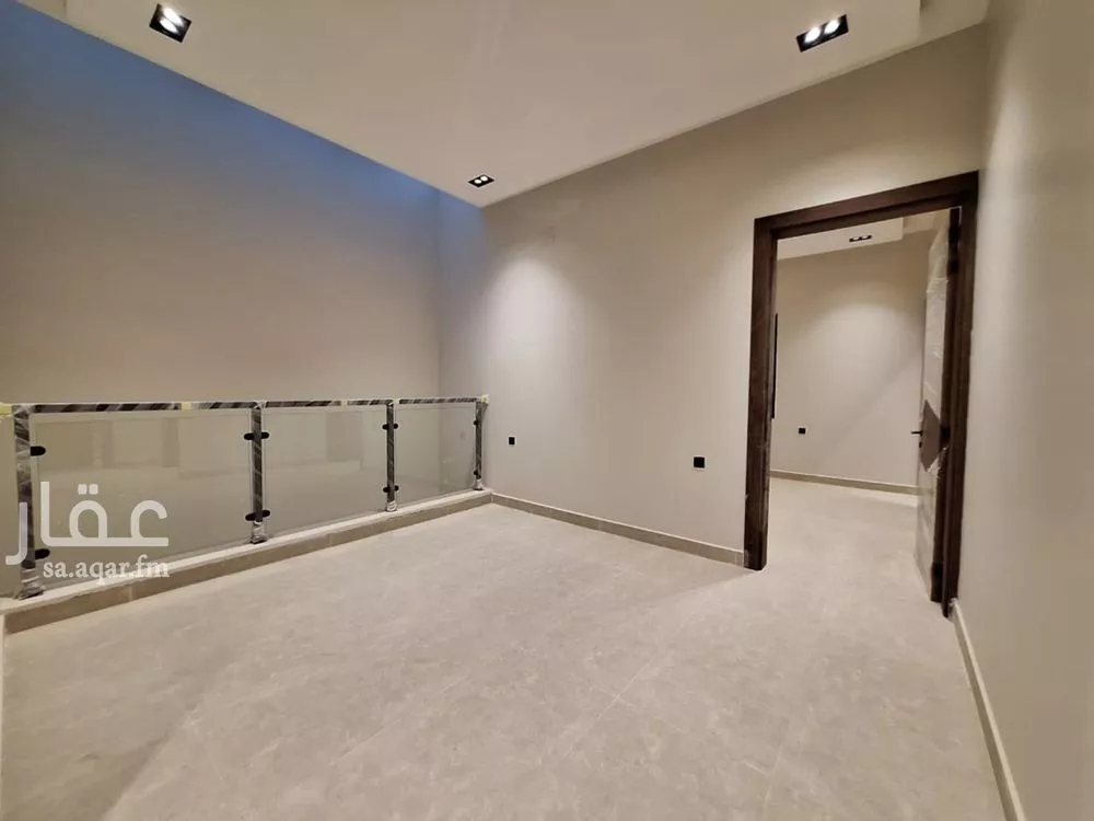 6 bedroom villa in Qurtubah 4