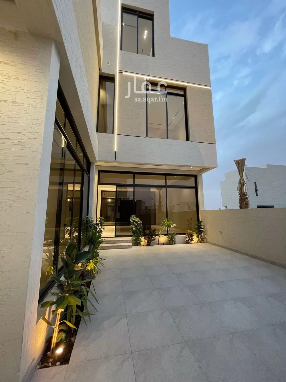 5 bedroom villa in Al Mahdiyyah 25