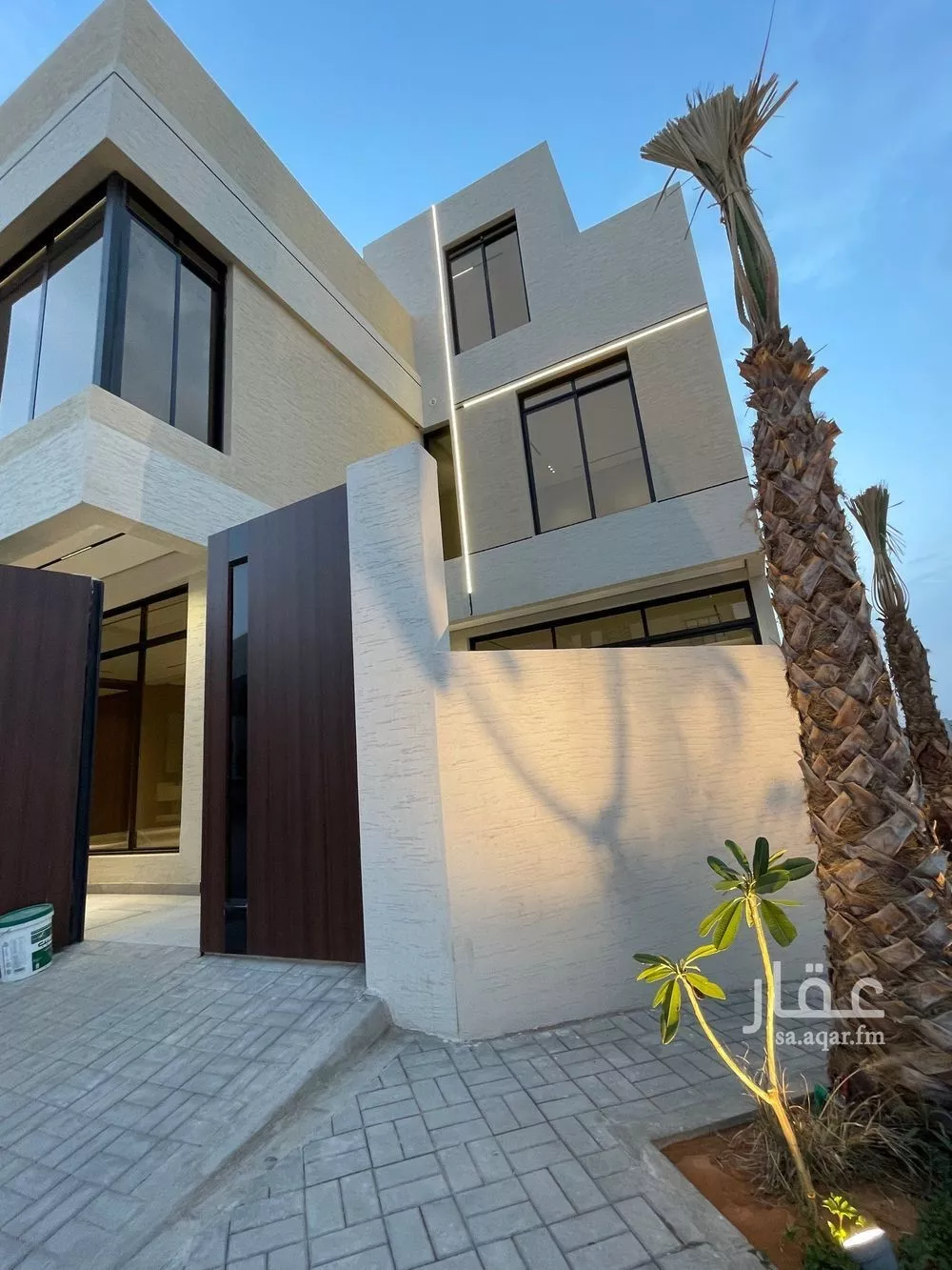 5 bedroom villa in Al Mahdiyyah 4