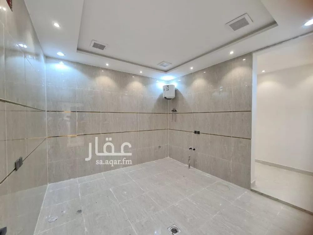 5 bedroom duplex in Badr 16