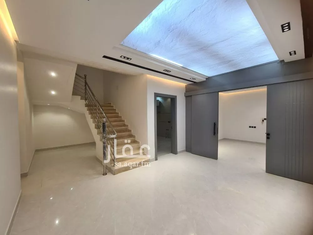 5 bedroom duplex in Badr 17