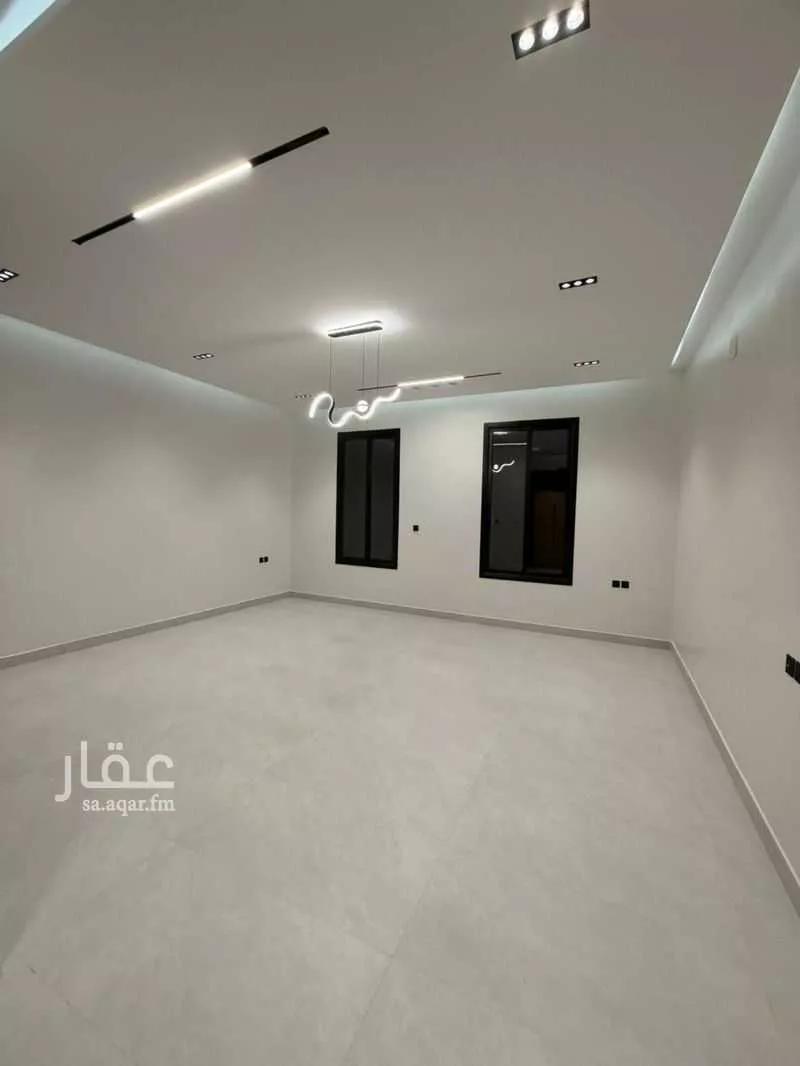 5 bedroom villa in Al Rimal 13