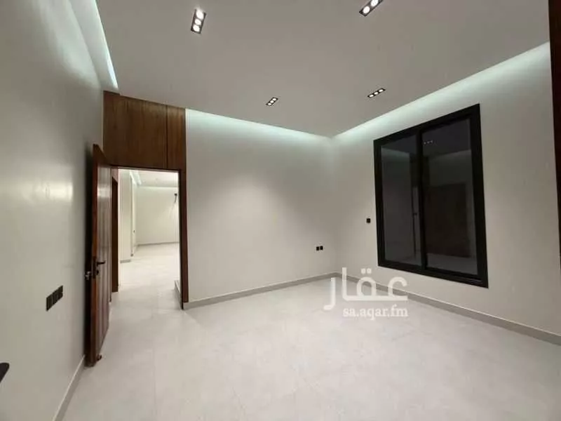 5 bedroom villa in Al Rimal 3